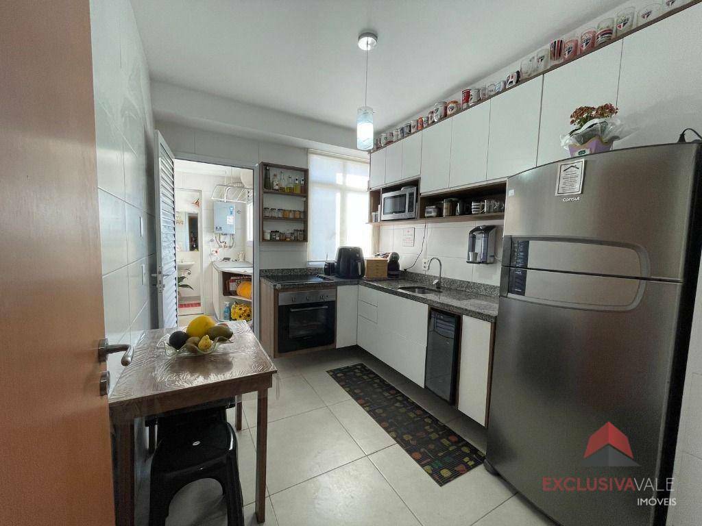 Apartamento à venda com 3 quartos, 104m² - Foto 7