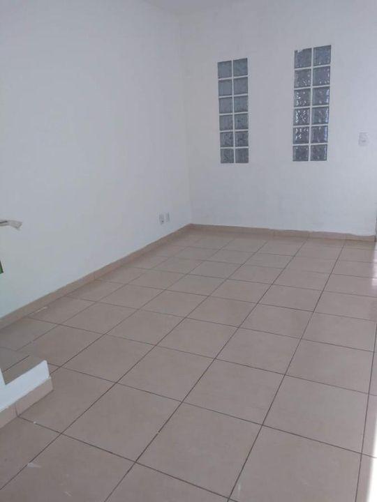 Sobrado à venda com 2 quartos, 97m² - Foto 13