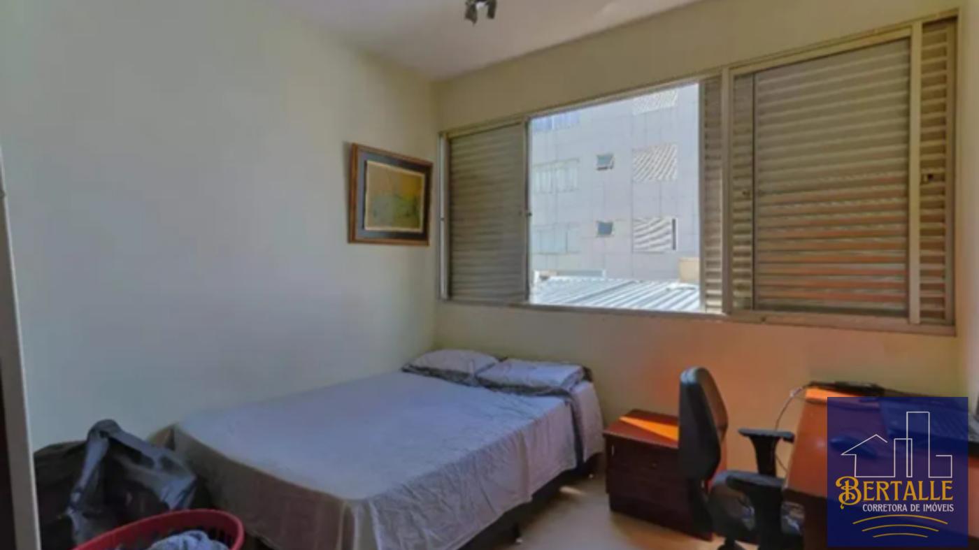 Apartamento à venda com 4 quartos, 140m² - Foto 8