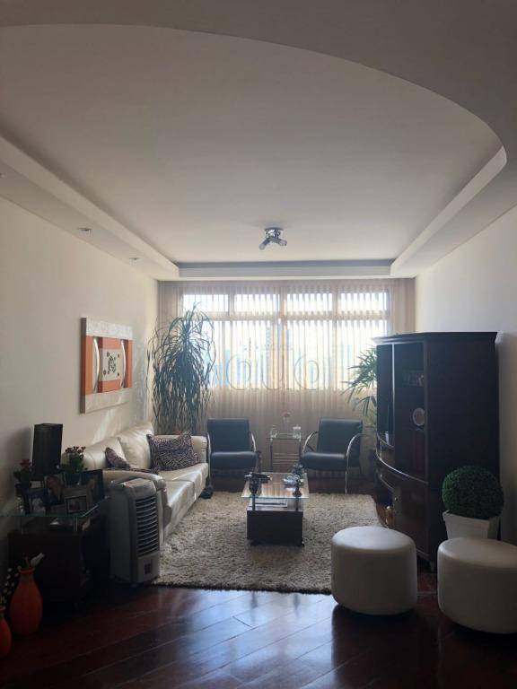 Apartamento à venda com 3 quartos, 111m² - Foto 4