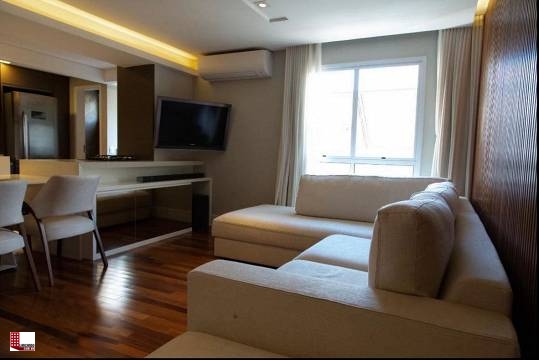 Apartamento à venda com 2 quartos, 70m² - Foto 15