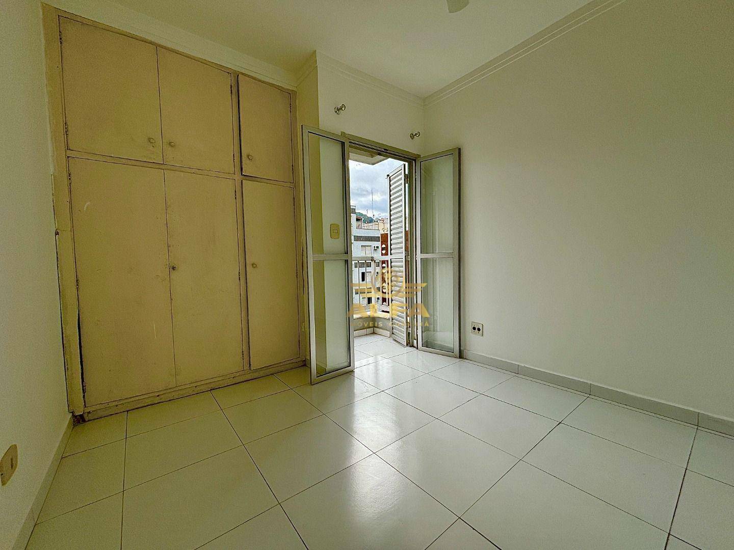 Apartamento à venda com 2 quartos, 68m² - Foto 15