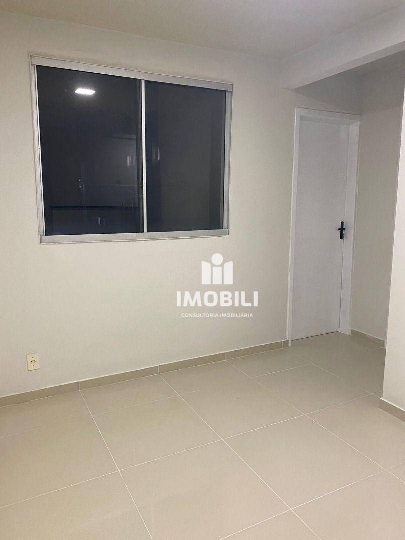 Apartamento à venda com 2 quartos, 40m² - Foto 2