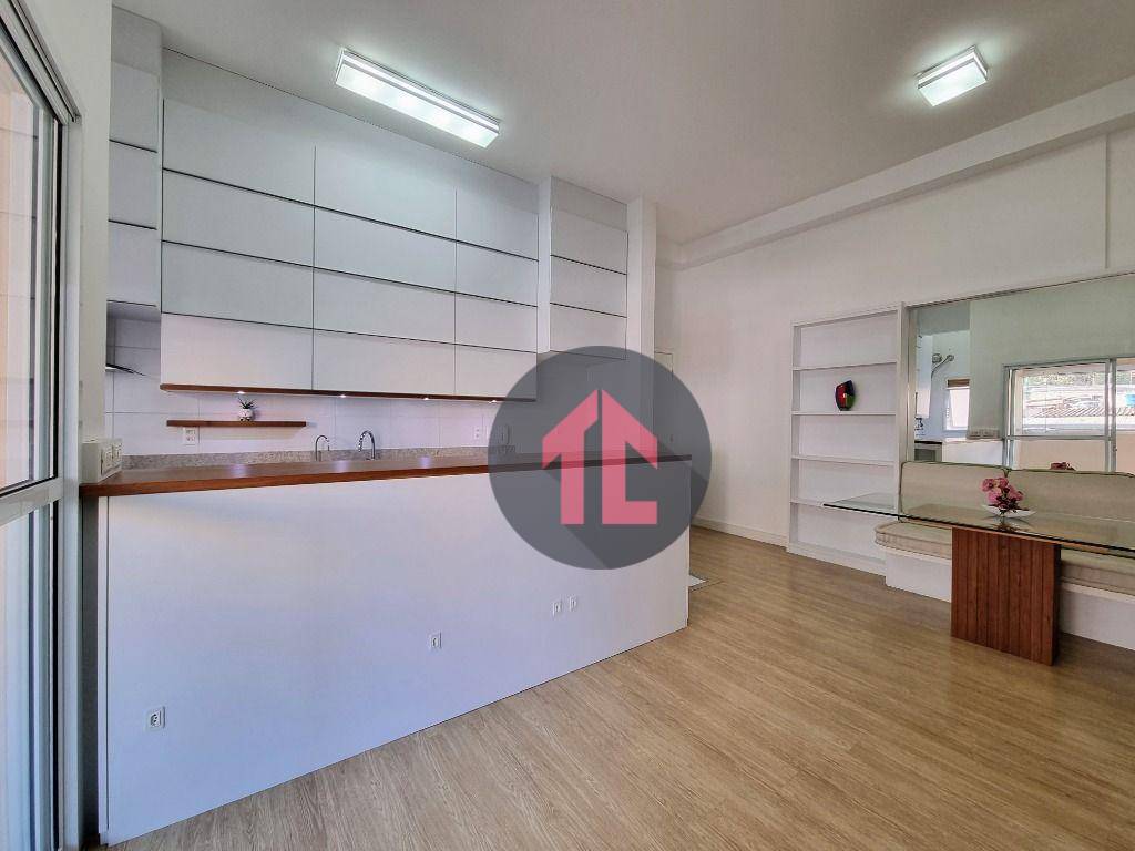 Apartamento à venda com 2 quartos, 101m² - Foto 2