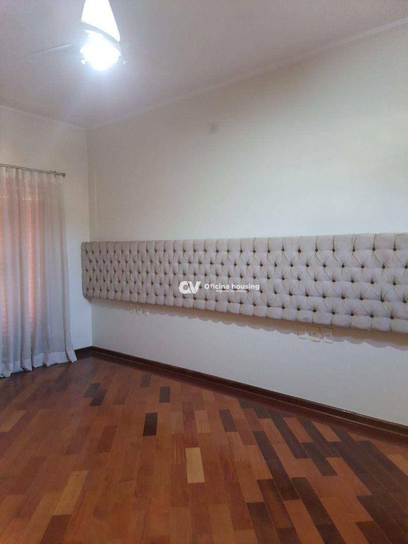 Sobrado à venda com 3 quartos, 370m² - Foto 31