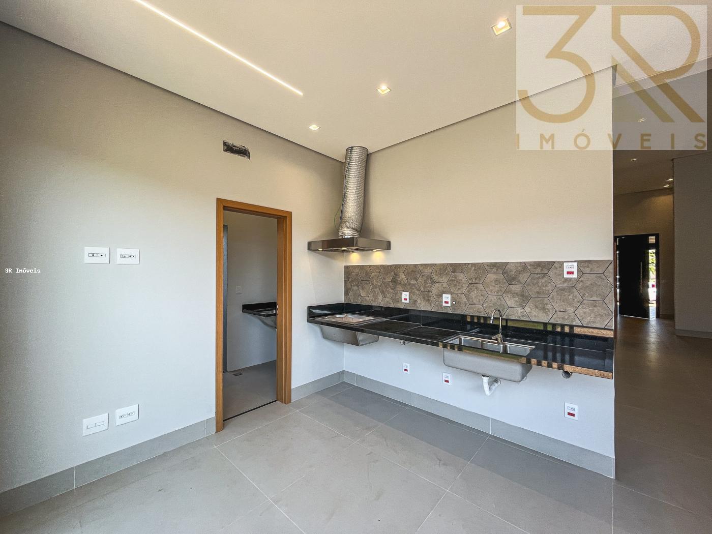 Casa de Condomínio para alugar com 3 quartos, 308m² - Foto 10