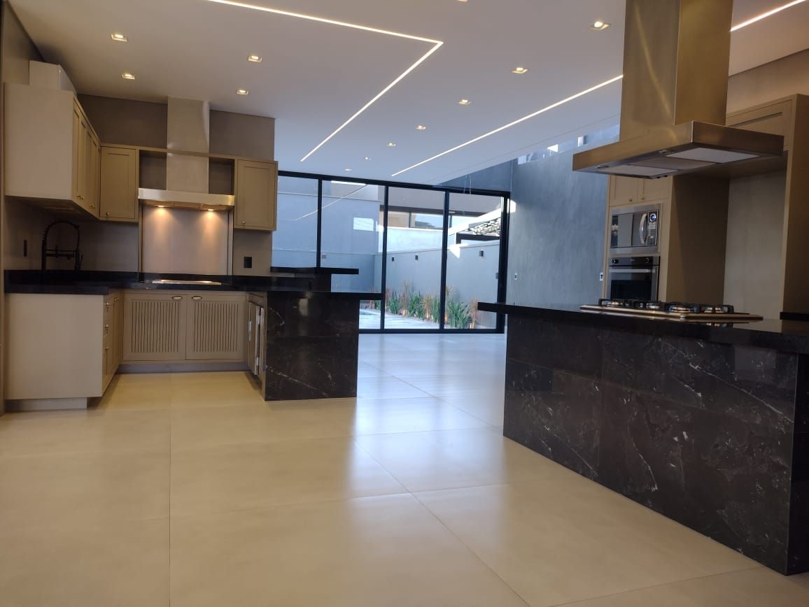 Casa à venda com 3 quartos, 275m² - Foto 7