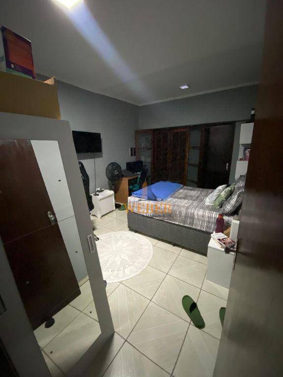 Sobrado para alugar com 4 quartos, 270m² - Foto 22