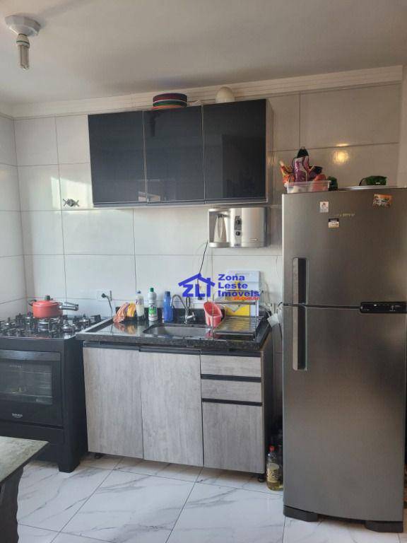 Apartamento à venda com 2 quartos, 59m² - Foto 4