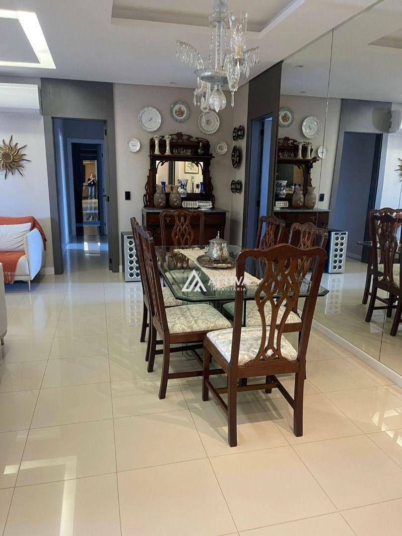 Apartamento à venda com 3 quartos, 157m² - Foto 21