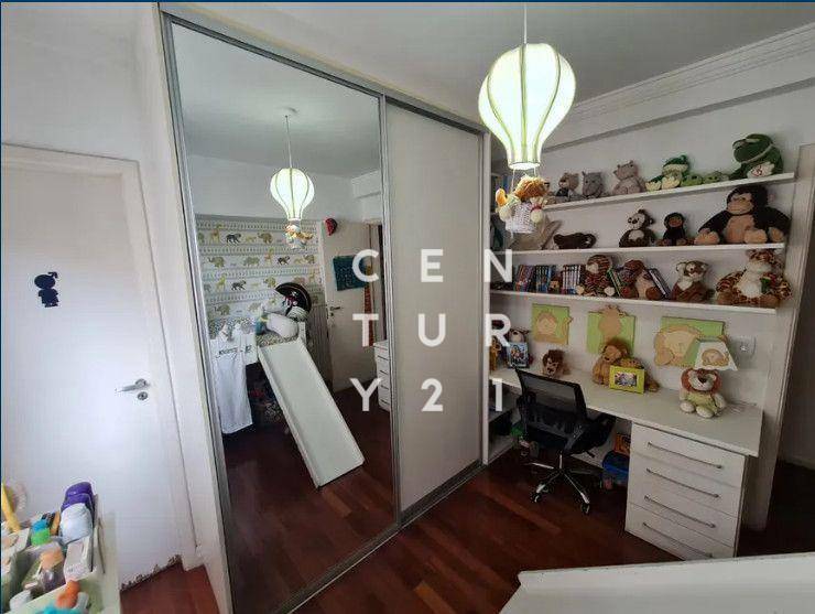 Apartamento à venda com 3 quartos, 177m² - Foto 13