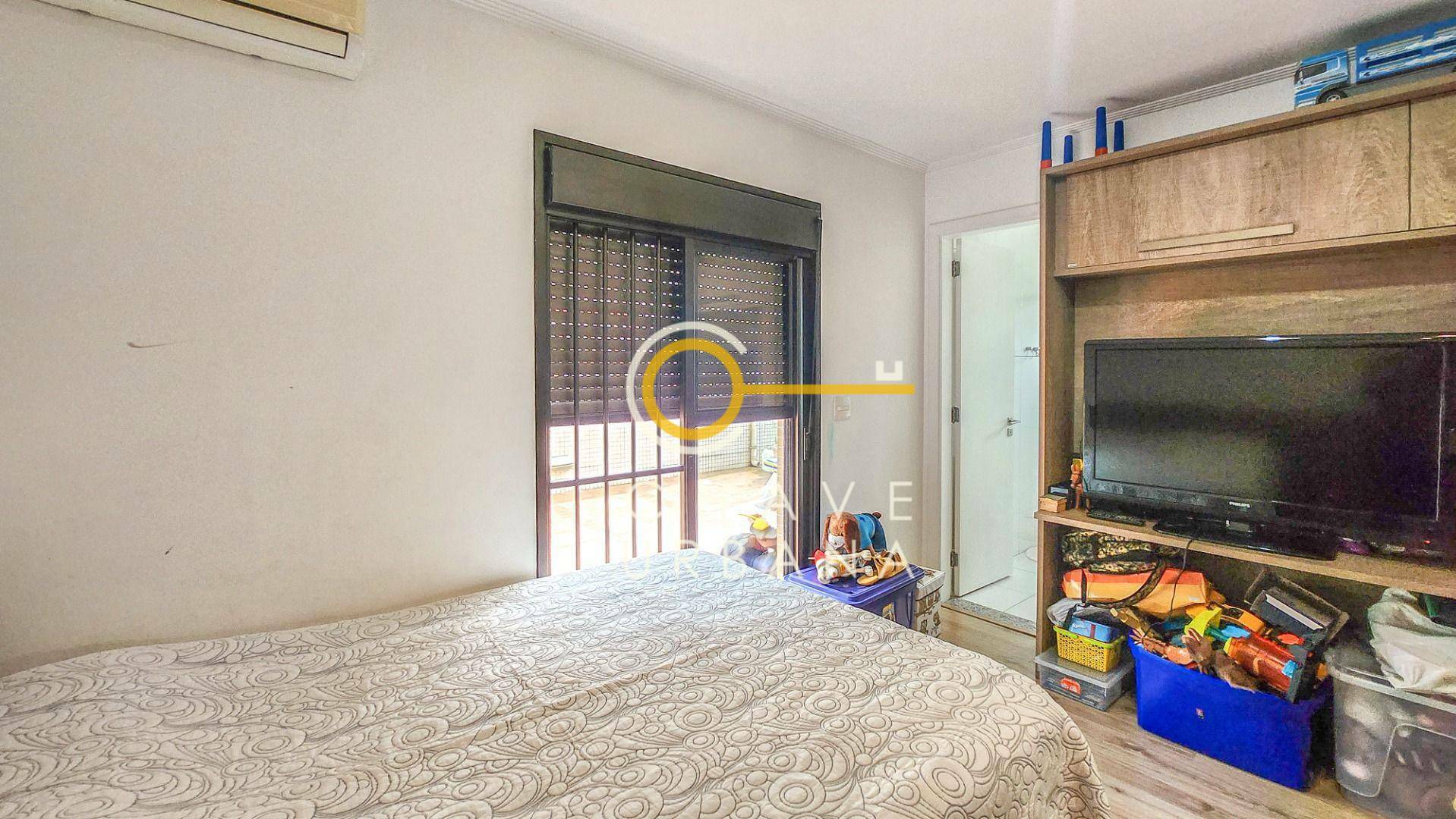 Apartamento à venda com 3 quartos, 241m² - Foto 33