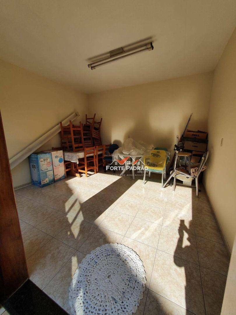 Sobrado à venda com 4 quartos, 445m² - Foto 14