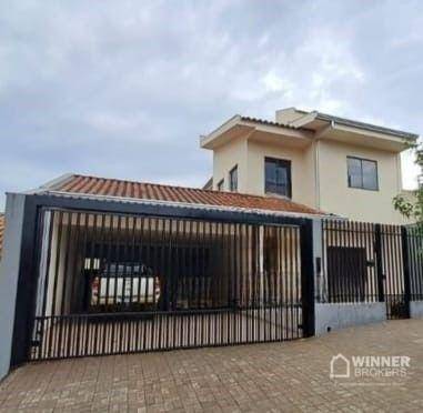 Sobrado à venda com 3 quartos, 315m² - Foto 1