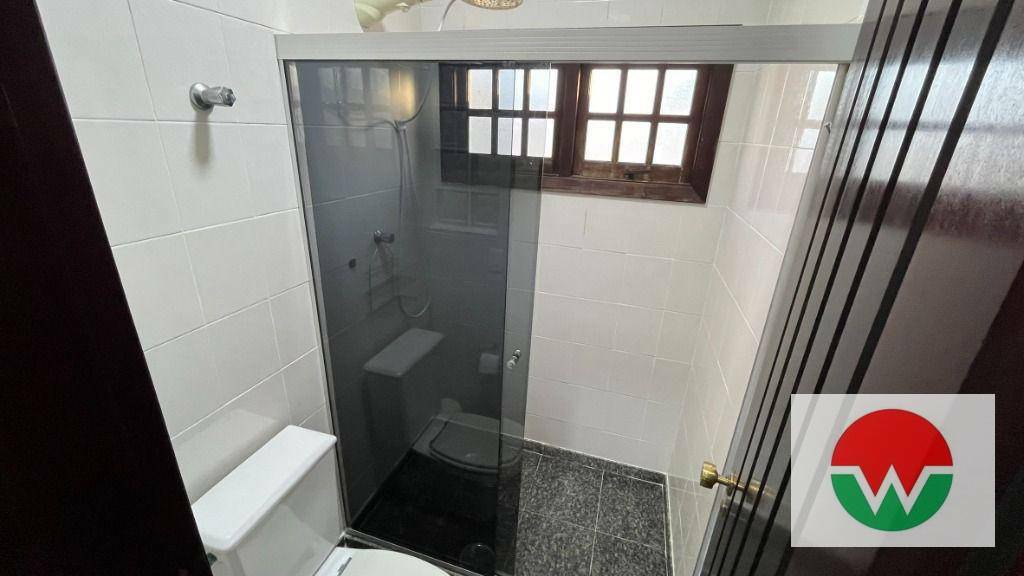 Casa de Condomínio à venda e aluguel com 4 quartos, 400m² - Foto 19