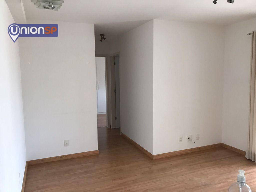 Apartamento à venda com 2 quartos, 65m² - Foto 1