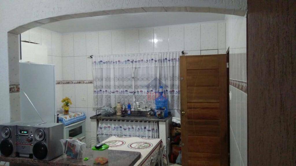 Chácara à venda com 2 quartos, 110m² - Foto 9