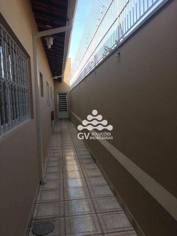 Casa à venda com 3 quartos, 134m² - Foto 19