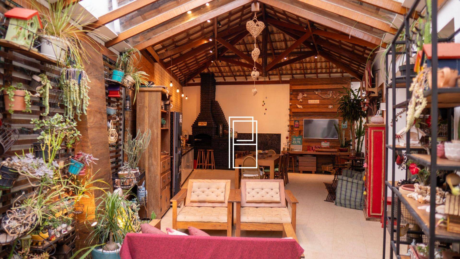 Casa à venda com 4 quartos, 300m² - Foto 13