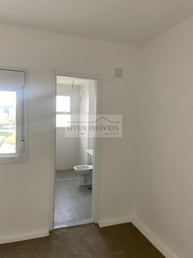 Apartamento à venda com 3 quartos, 75m² - Foto 4