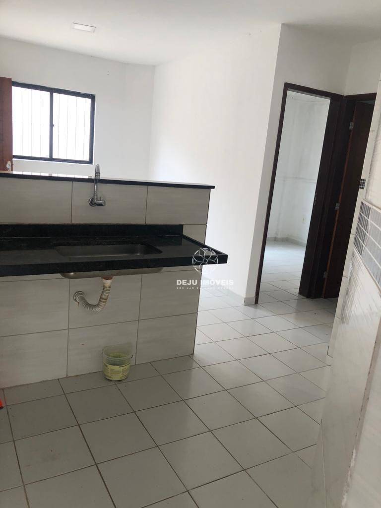 Apartamento à venda com 2 quartos, 43m² - Foto 2