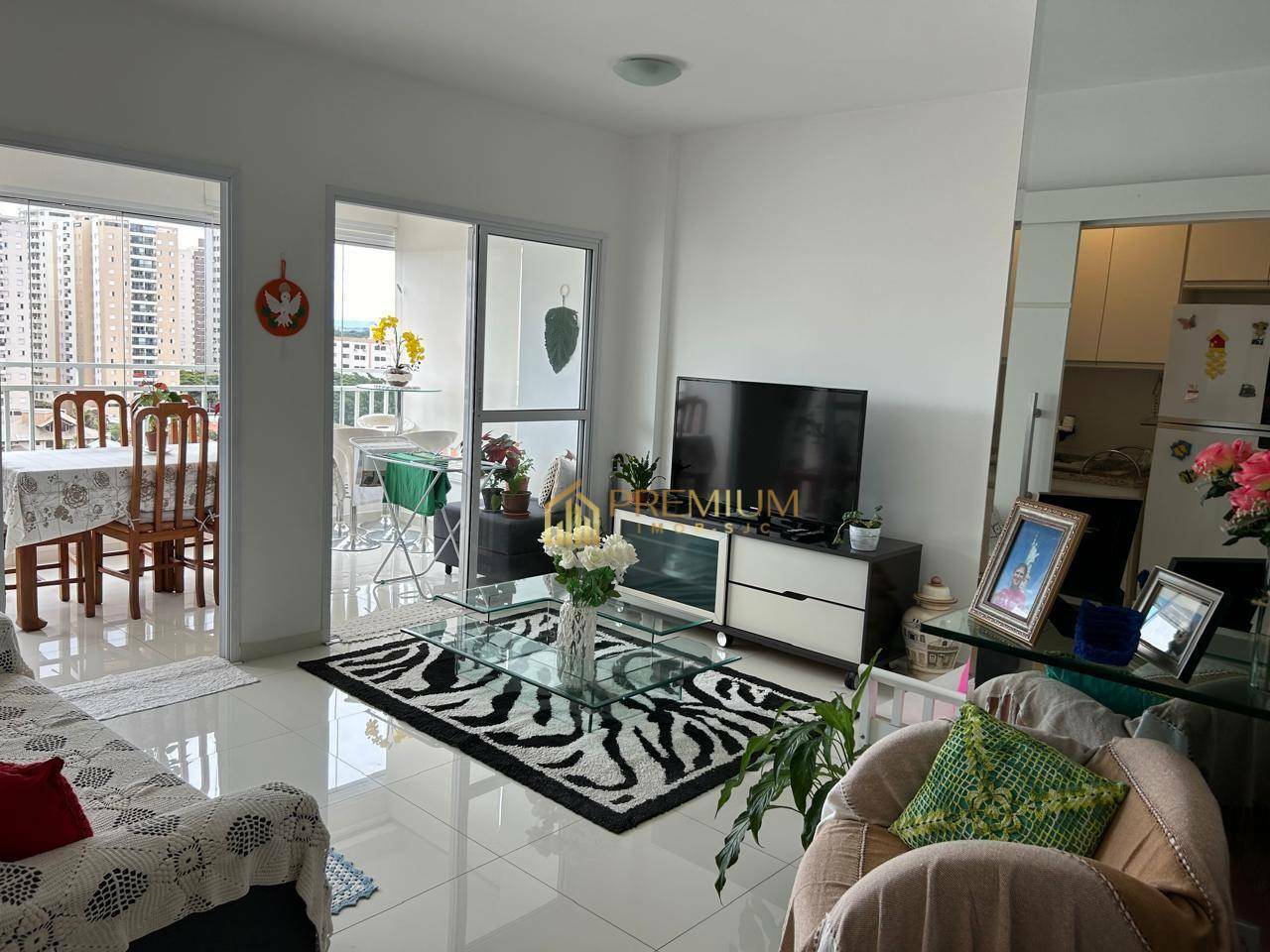 Apartamento à venda com 2 quartos, 71m² - Foto 5