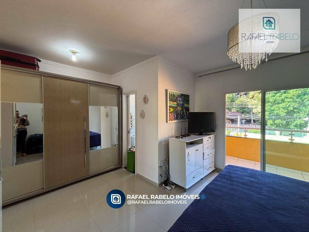 Casa à venda com 4 quartos, 290m² - Foto 32