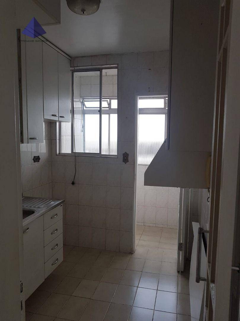 Apartamento à venda com 1 quarto, 42m² - Foto 11