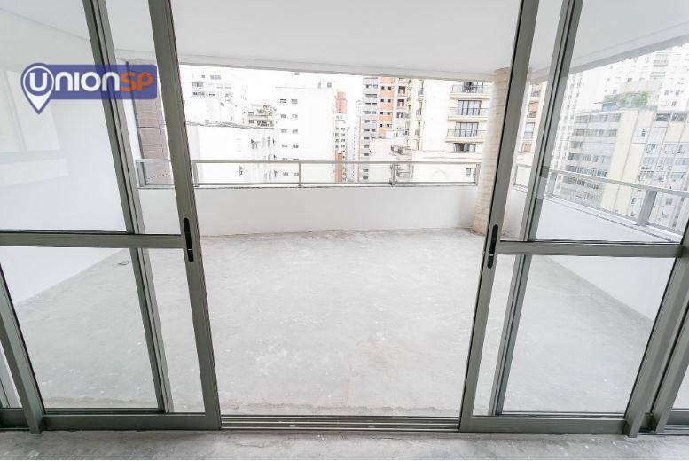 Apartamento à venda com 3 quartos, 187m² - Foto 2