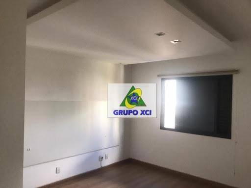 Apartamento à venda com 4 quartos, 161m² - Foto 13