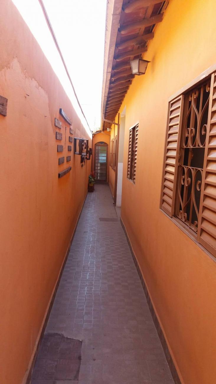 Casa à venda e aluguel com 2 quartos, 100m² - Foto 8