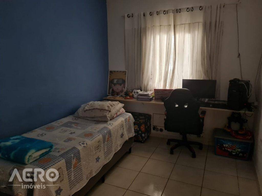 Casa à venda com 3 quartos, 170m² - Foto 15