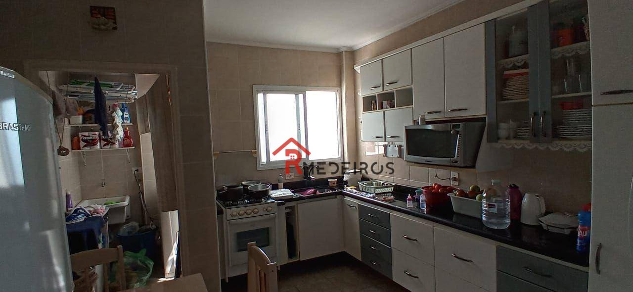 Apartamento à venda com 3 quartos, 109m² - Foto 11