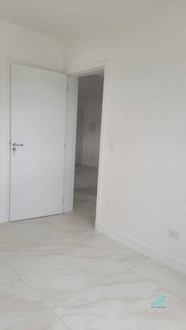 Apartamento para alugar com 2 quartos, 62m² - Foto 10