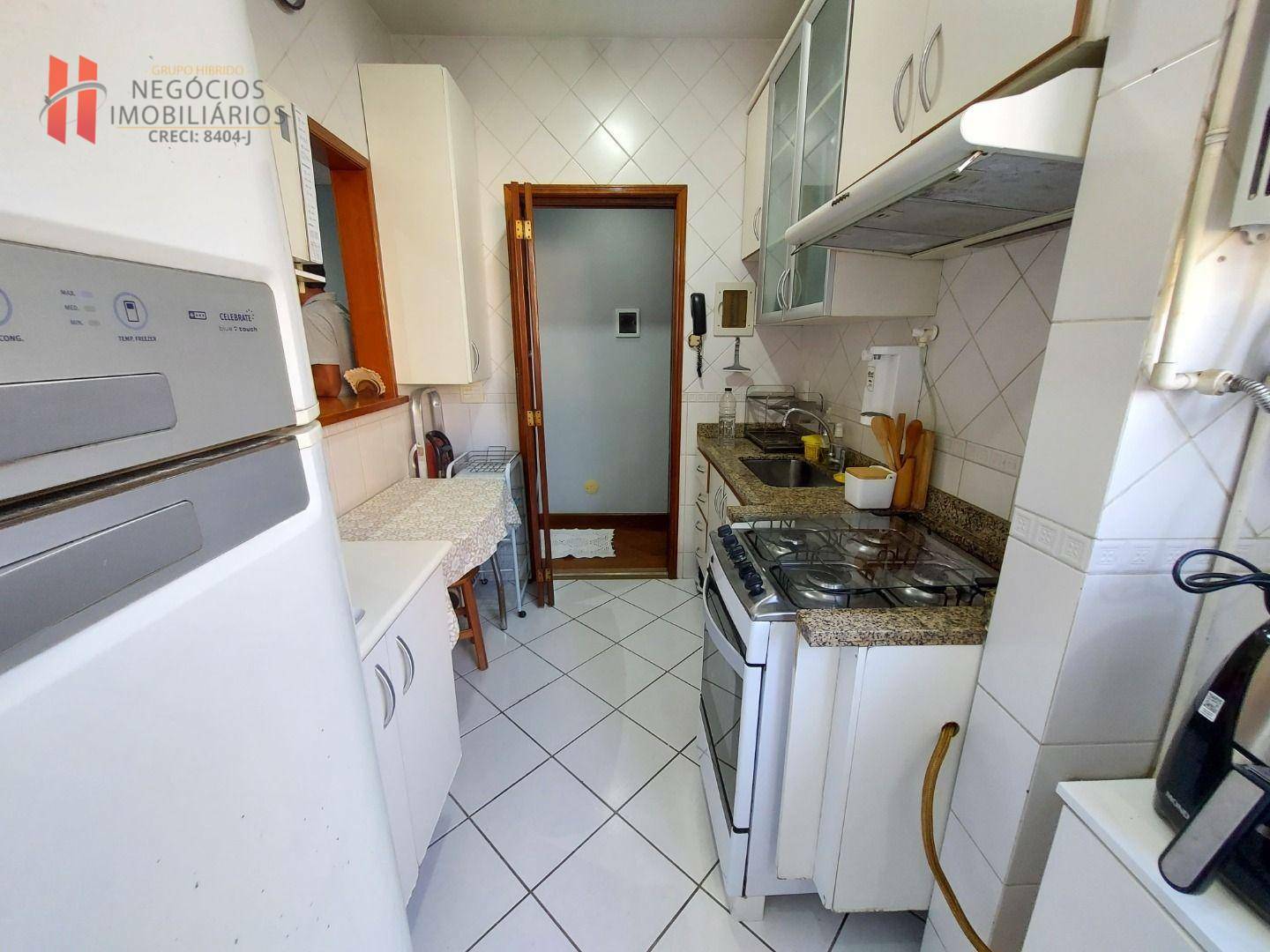 Apartamento para alugar com 2 quartos, 55m² - Foto 29