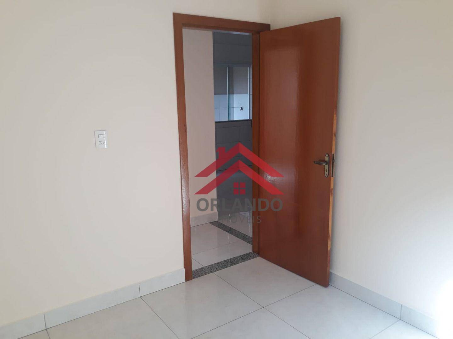 Casa à venda com 2 quartos, 63m² - Foto 6