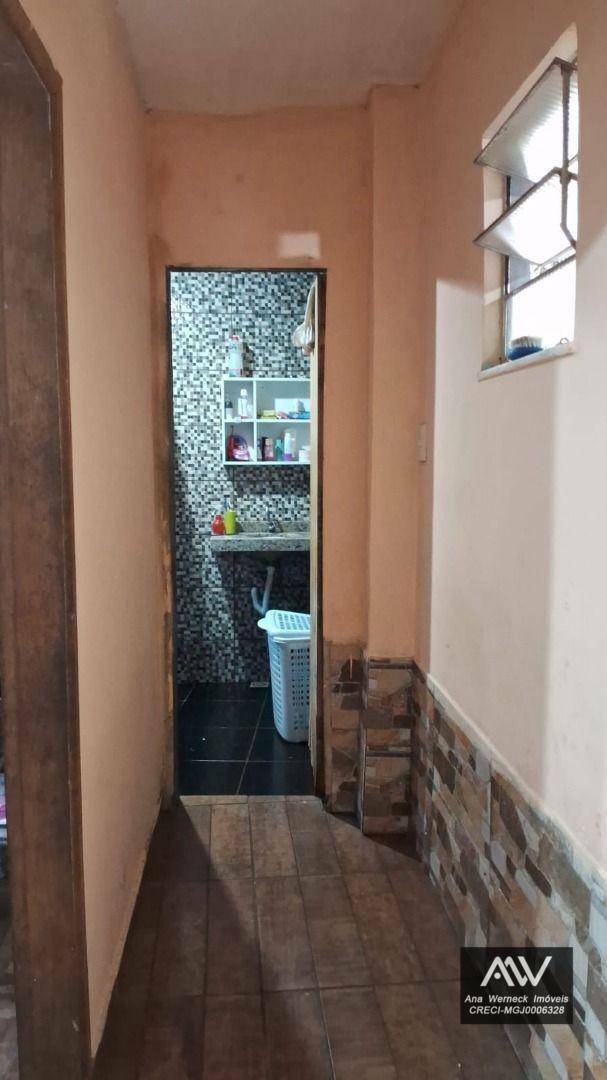 Casa à venda com 2 quartos, 100m² - Foto 15