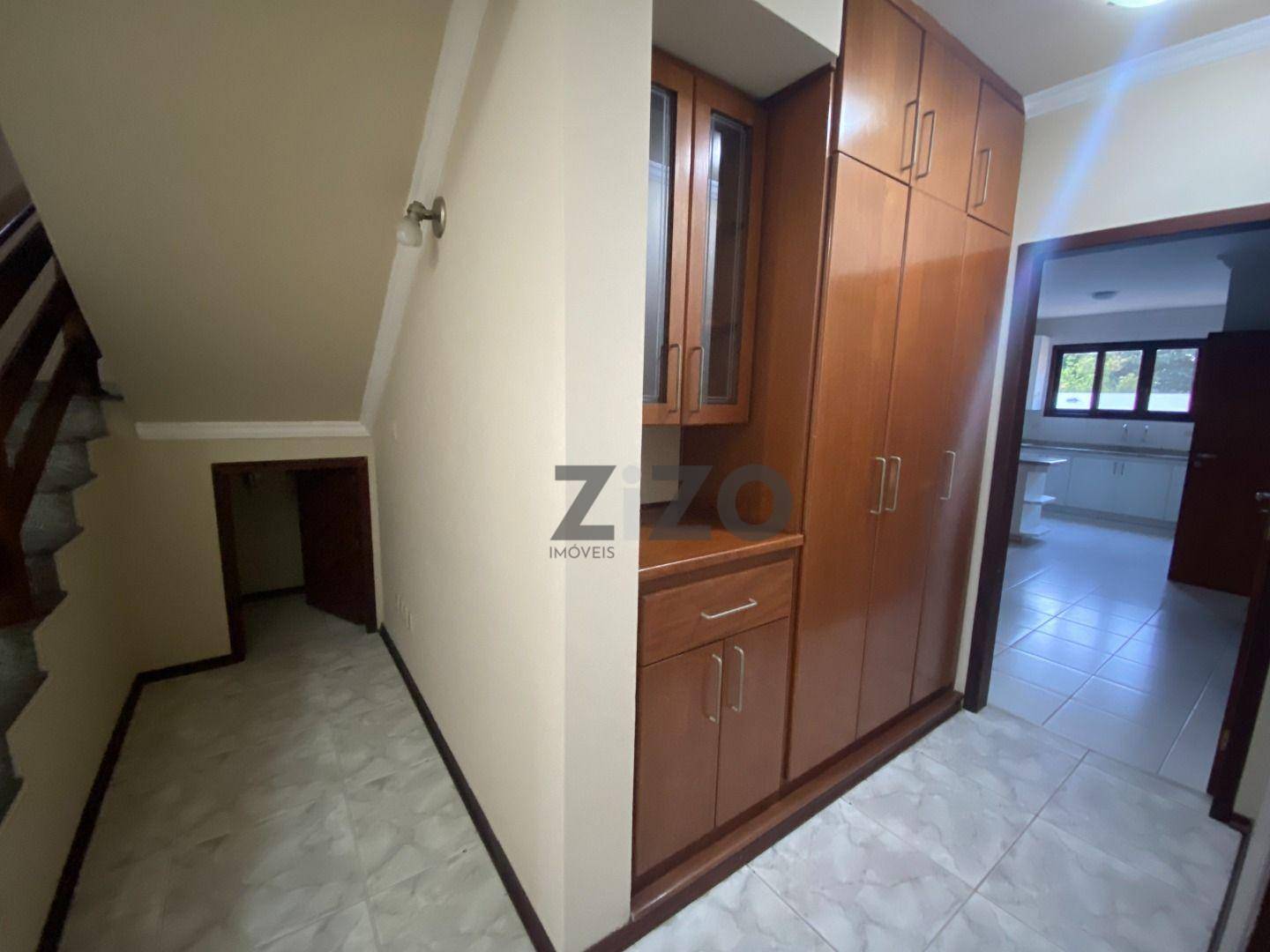 Casa de Condomínio para alugar com 5 quartos, 325m² - Foto 18