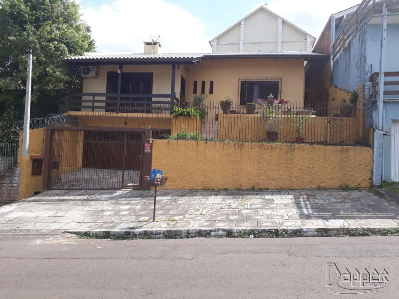 Casa para alugar com 3 quartos, 202m² - Foto 1