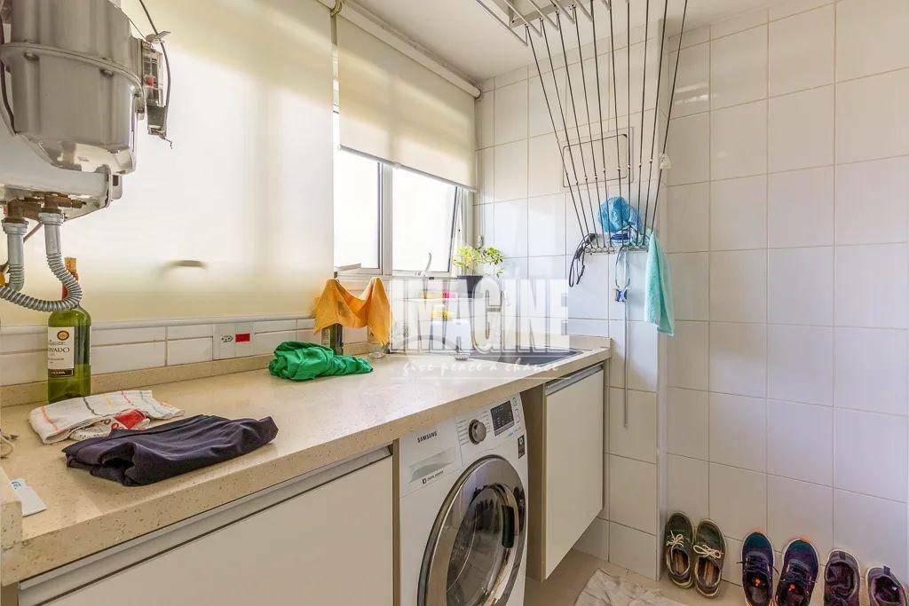 Apartamento à venda com 3 quartos, 130m² - Foto 25