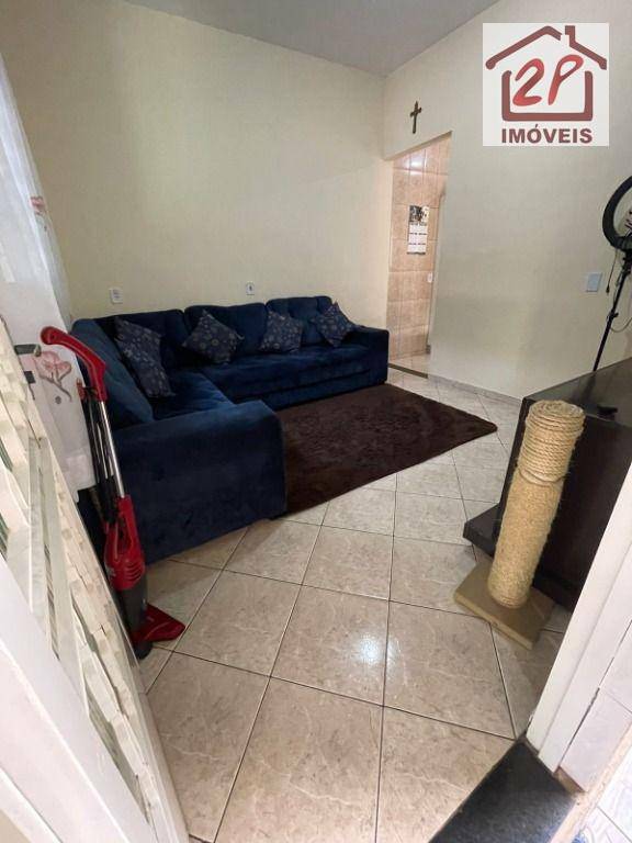 Casa à venda com 4 quartos, 60m² - Foto 5