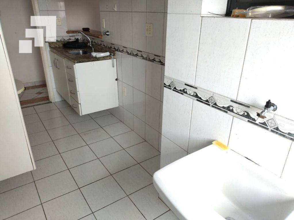 Apartamento para alugar com 2 quartos, 59m² - Foto 23