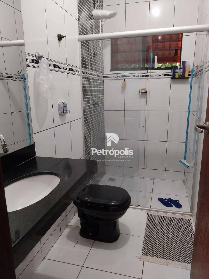 Casa à venda com 3 quartos, 235m² - Foto 6