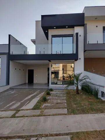 Casa de Condomínio à venda com 4 quartos, 171m² - Foto 1