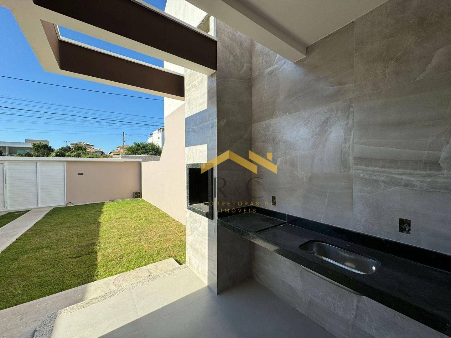 Casa à venda com 3 quartos, 97m² - Foto 4