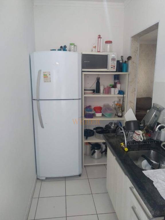 Apartamento à venda com 2 quartos, 50m² - Foto 7