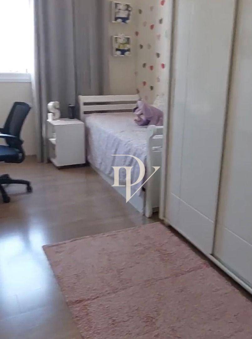 Sobrado à venda com 4 quartos, 252m² - Foto 14