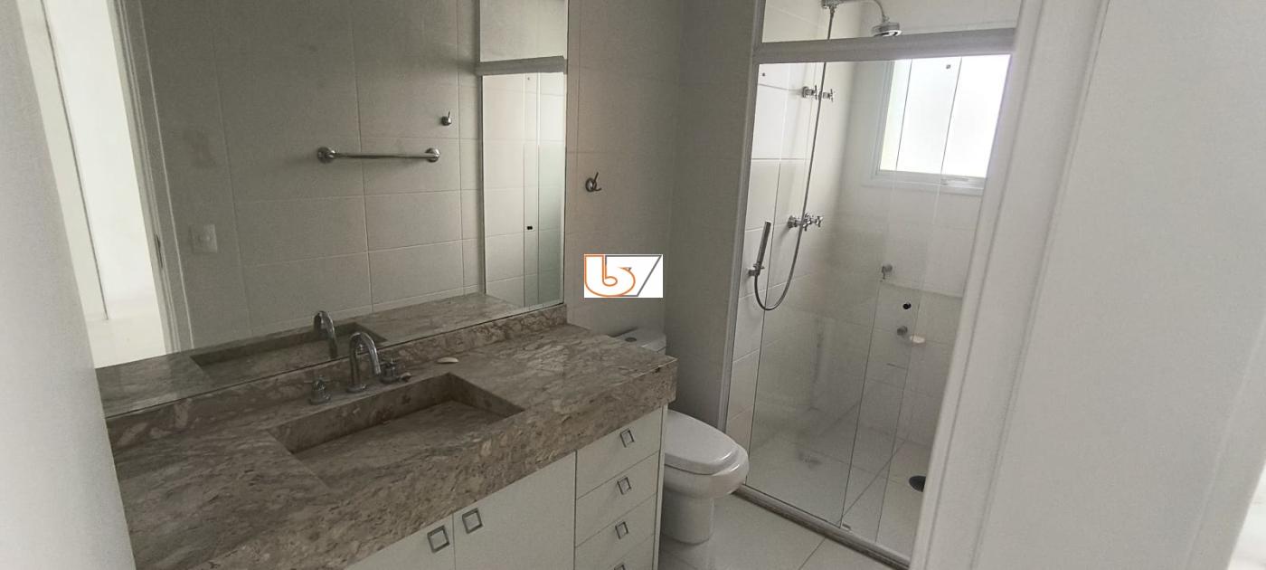 Apartamento para alugar com 3 quartos, 176m² - Foto 23