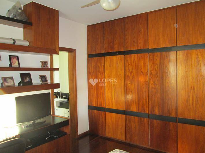 Apartamento à venda com 4 quartos, 280m² - Foto 5