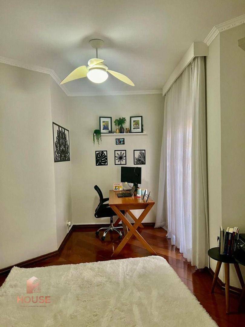 Casa de Condomínio à venda com 4 quartos, 360m² - Foto 19